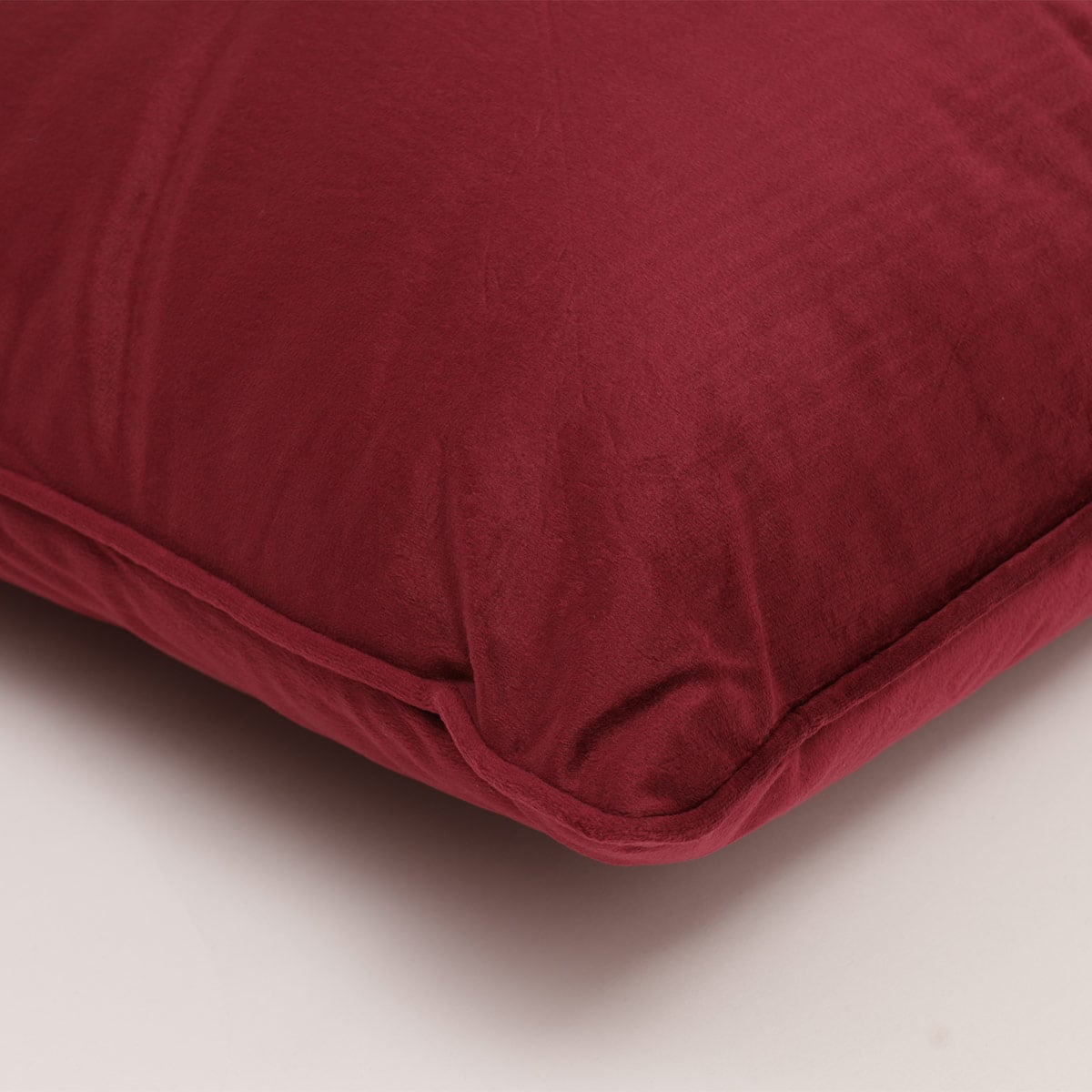 COJÍN DECORATIVO RIPLEY HOME VELVET 50X50 CM ROJO - 3