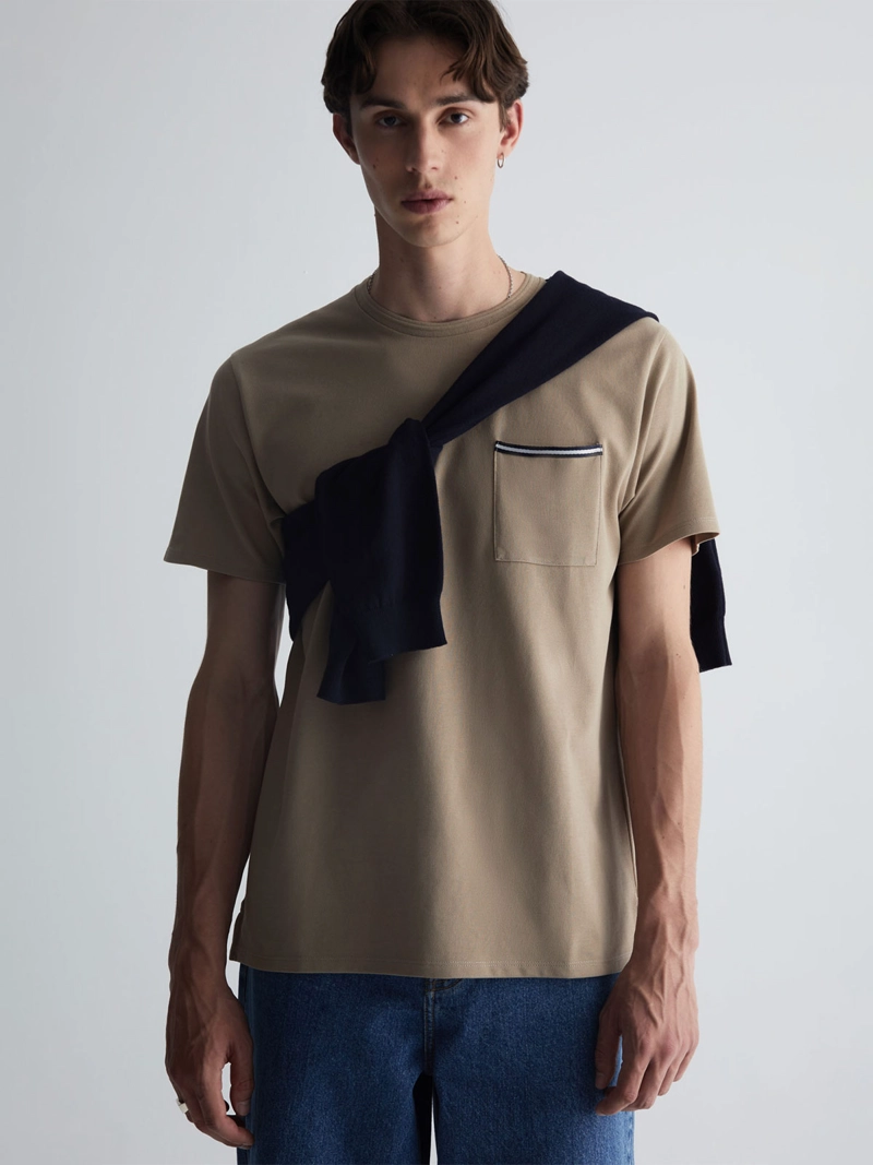 POLERA HOMBRE SFERA ALGODÓN MANGA CORTA BOLSILLO