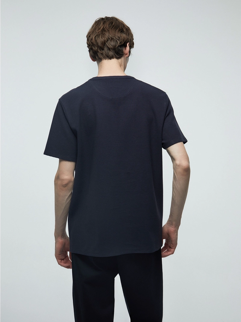 POLERA HOMBRE SFERA MANGA CORTA CUELLO CAJA - 2