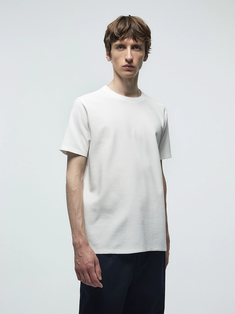 POLERA HOMBRE SFERA MANGA CORTA CUELLO CAJA