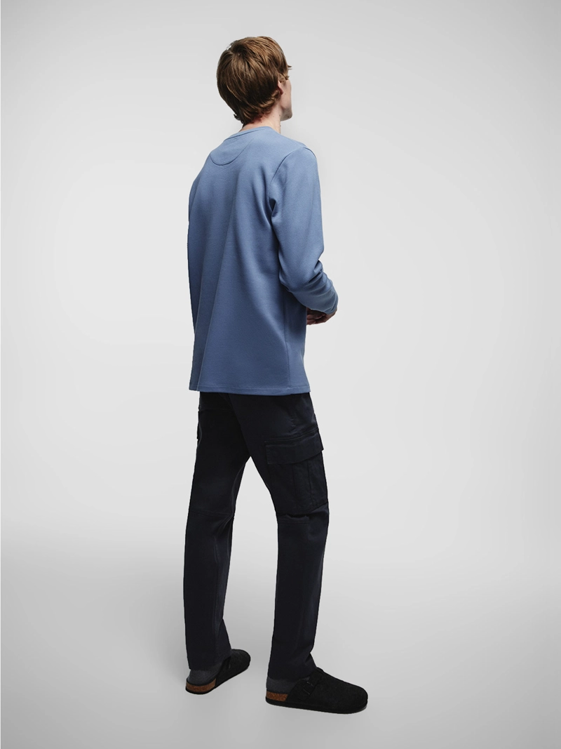 POLERA HOMBRE SFERA MANGA LARGA CUELLO CAJA - 3
