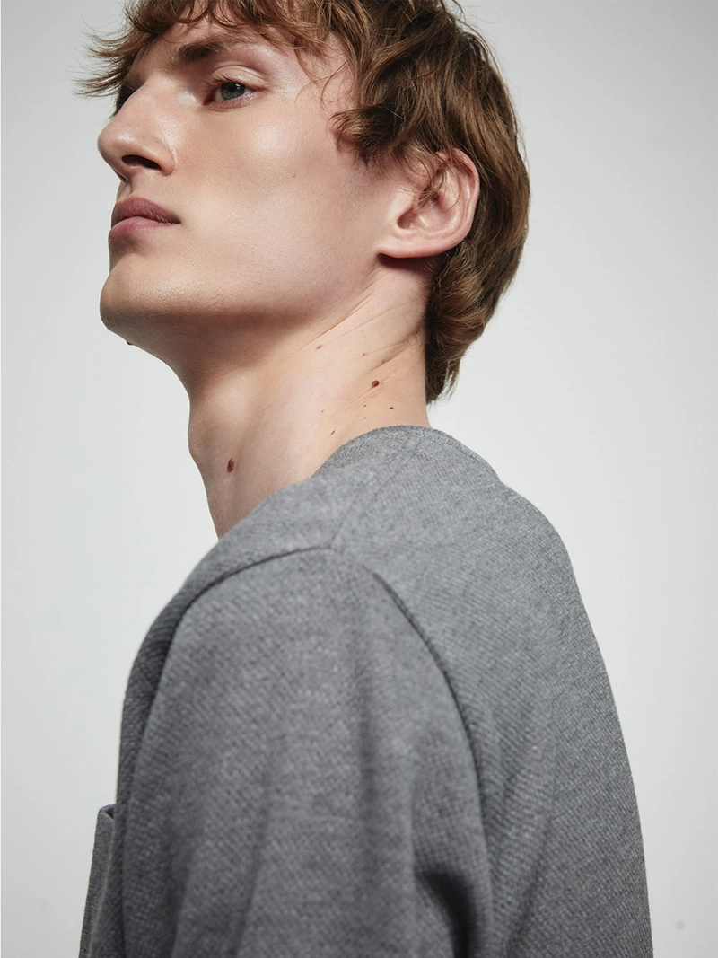 POLERA HOMBRE SFERA MANGA LARGA CUELLO CAJA - 2