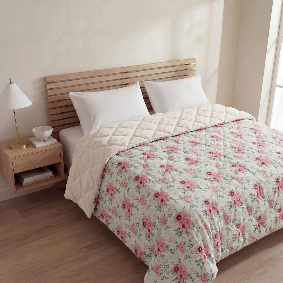 PLUMÓN RIPLEY HOME MICROSHERPA 1.5 PLAZAS FLORES ROSA  - 1