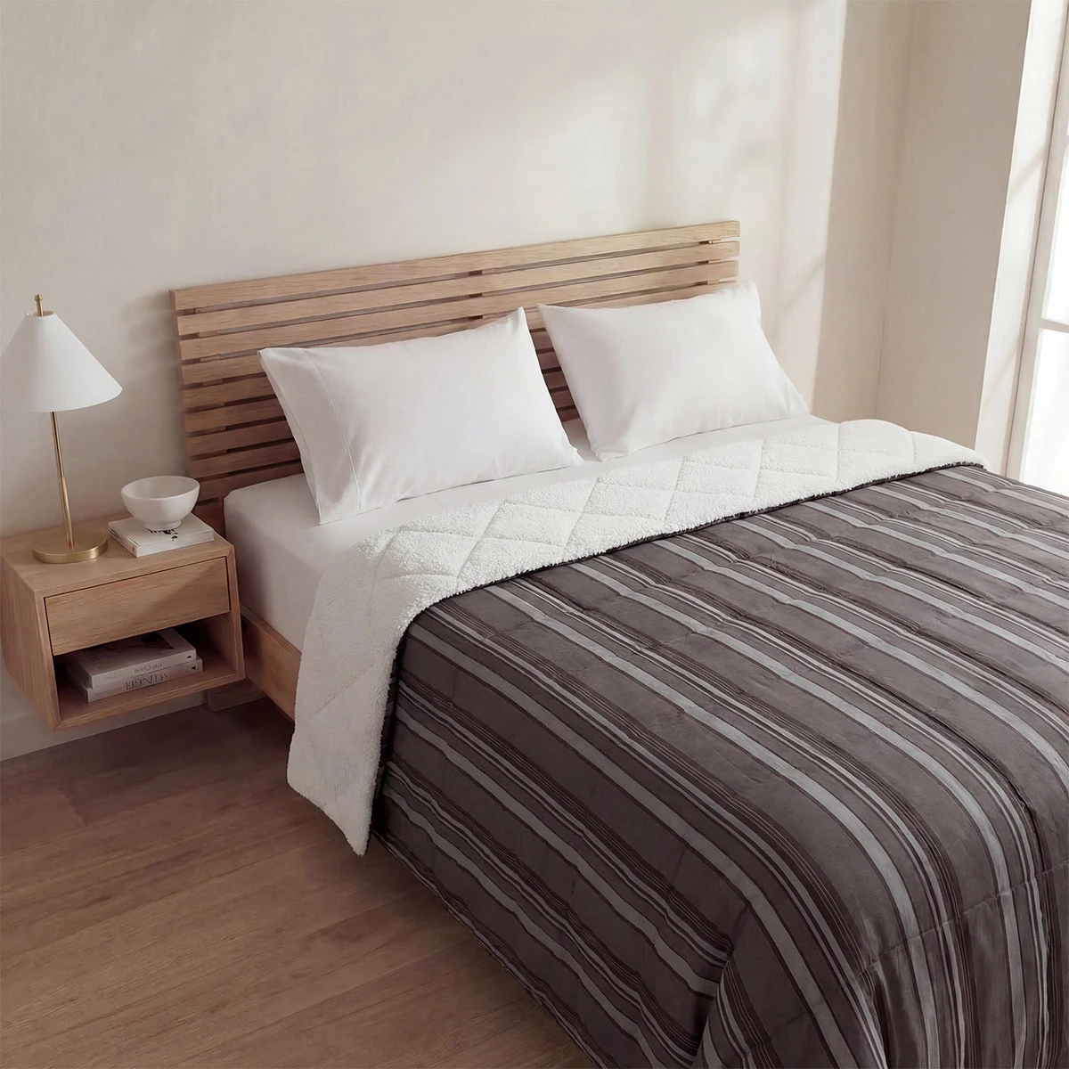 PLUMÓN RIPLEY HOME MICROSHERPA 1.5 PLAZAS LÍNEAS  - 1