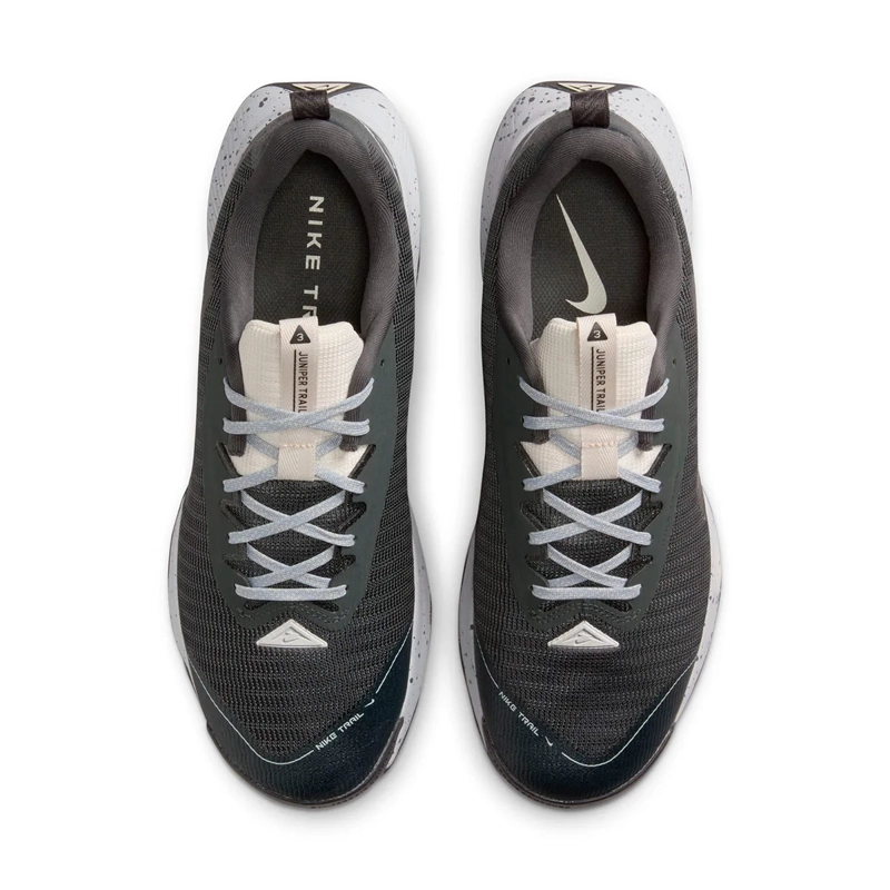 ZAPATILLAS HOMBRE NIKE RUNNING GRAFITO JUNIPER TRAIL 3 - 4