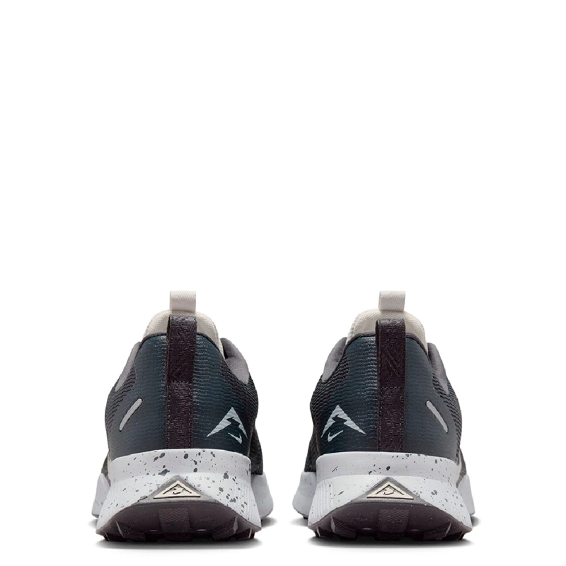 ZAPATILLAS HOMBRE NIKE RUNNING GRAFITO JUNIPER TRAIL 3 - 5