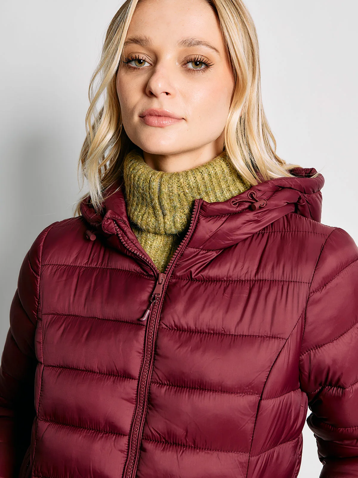 PARKA MUJER INDEX CORTA CON GORRO - 3