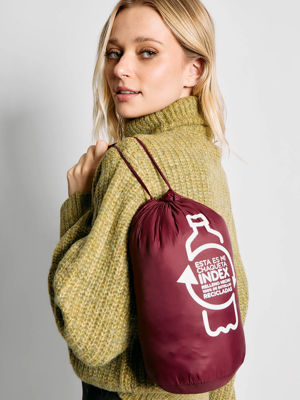 PARKA MUJER INDEX CORTA CON GORRO - 4