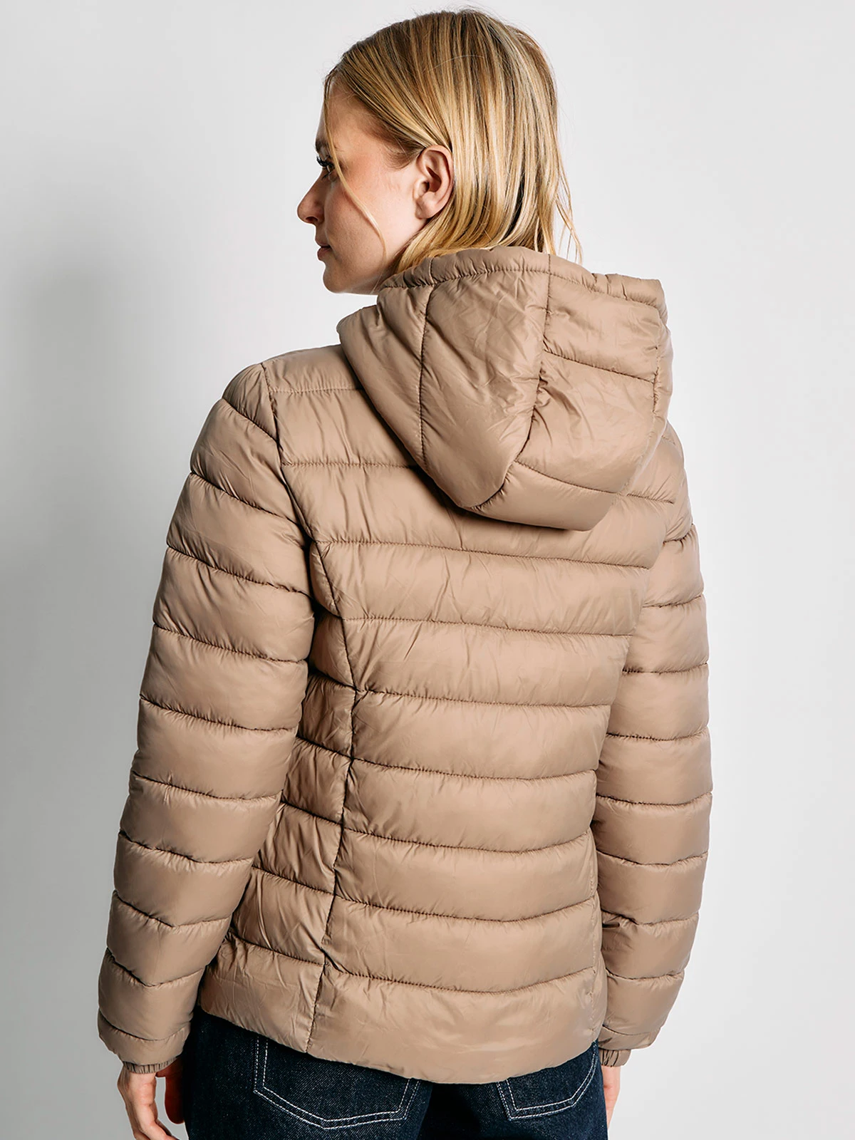 PARKA MUJER INDEX CORTA CON GORRO - 2