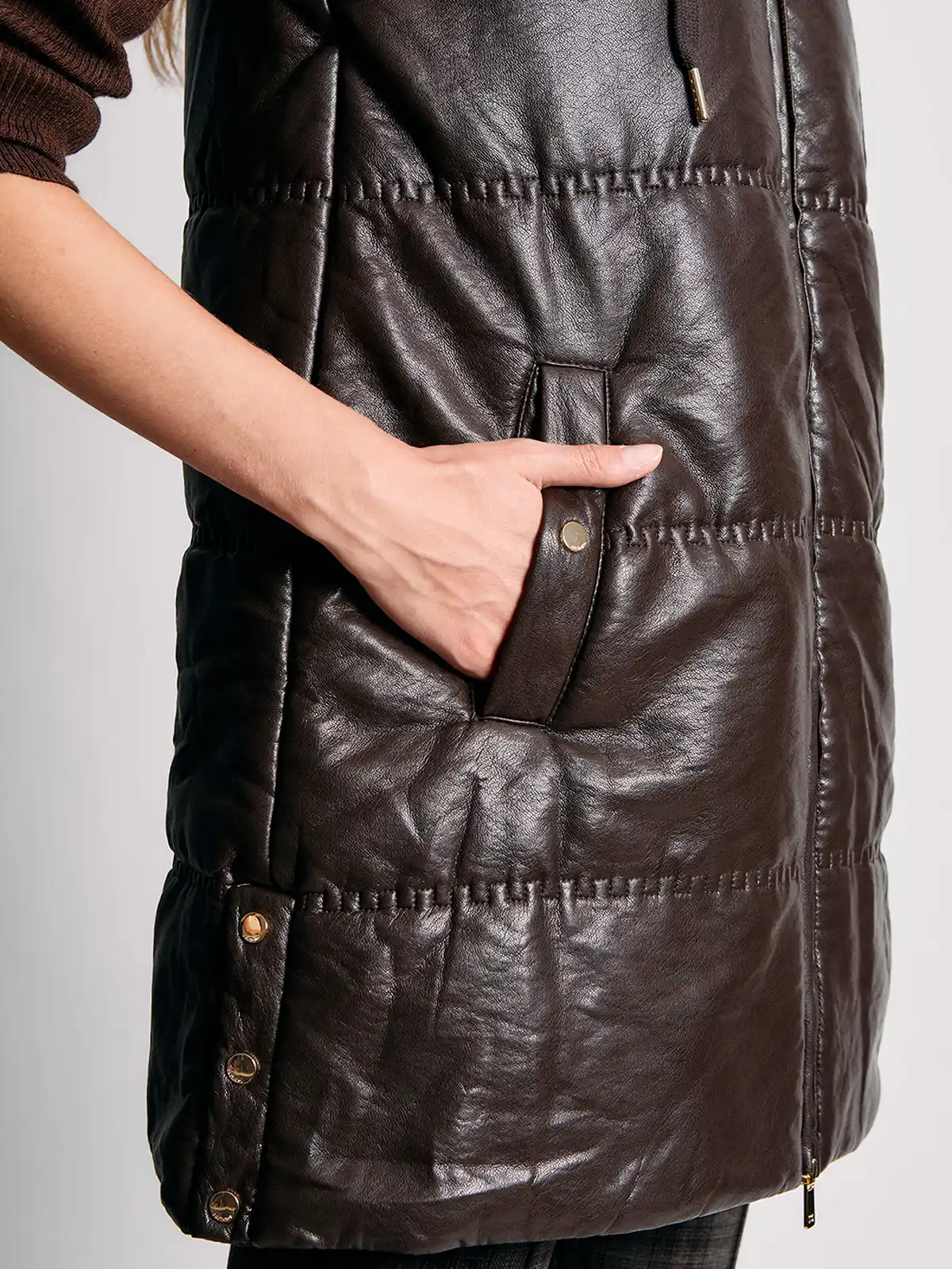 PARKA MUJER CACHAREL LARGA SIN MANGAS - 3