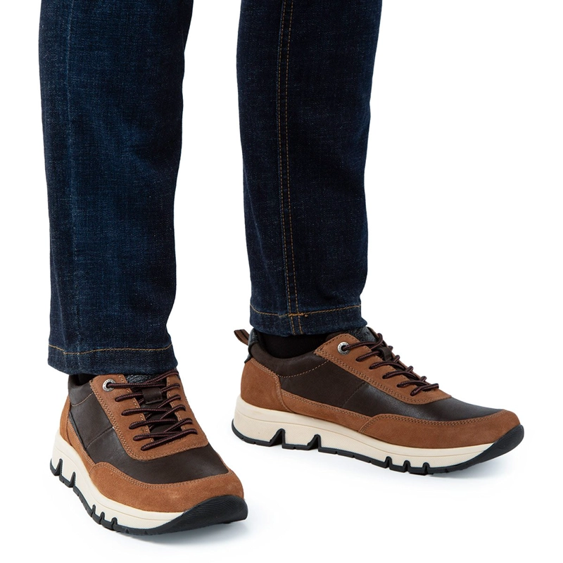 ZAPATILLAS HOMBRE GUANTE CASUALES CAFÉ RIO CUERO - 2