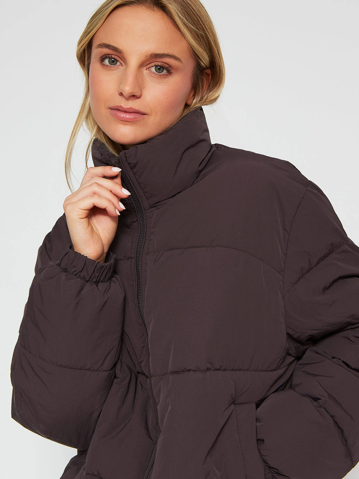 PARKA MUJER INDEX CORTA PUFFA POLAR - 3