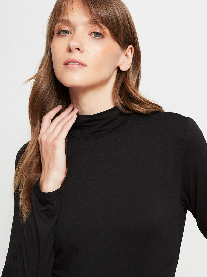 POLERA MUJER REGATTA CUELLO MOCK MANGA LARGA - 3
