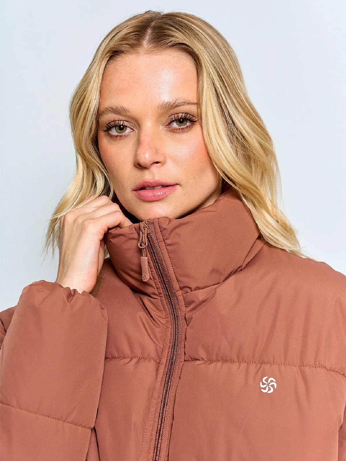 PARKA MUJER REVUP MANGA LARGA - 3