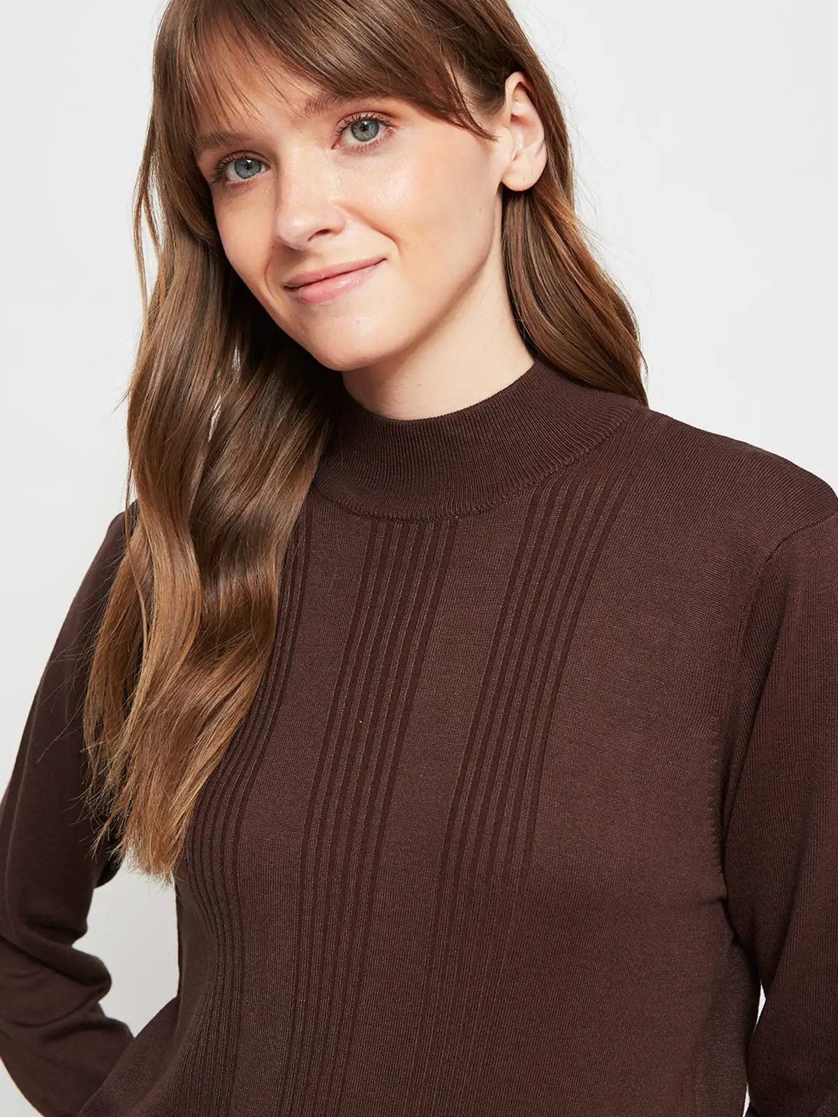 SWEATER MUJER AZIZ CUELLO MOCK BÁSICO - 3