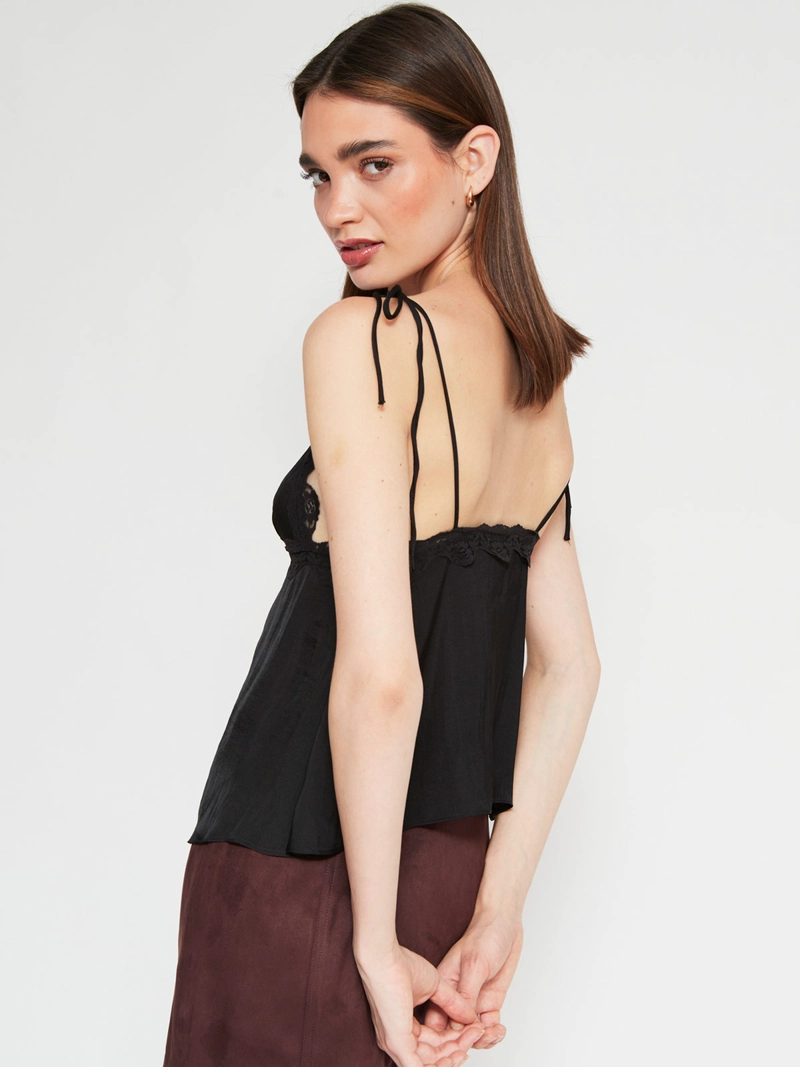 BLUSA MUJER INDEX SIN MANGAS LENCERO - 2