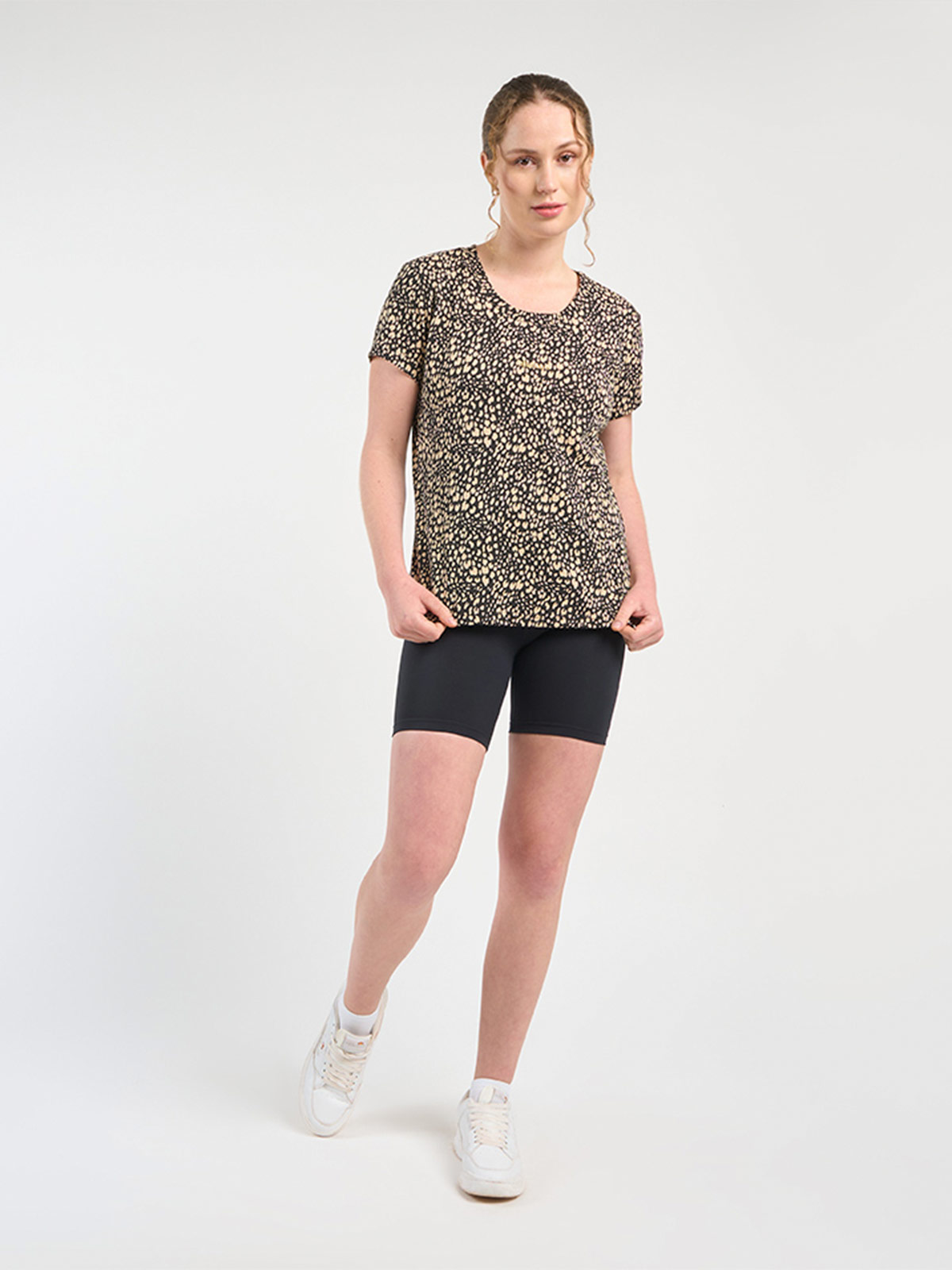 POLERA MUJER ELLESSE ADA CAFÉ  - 4