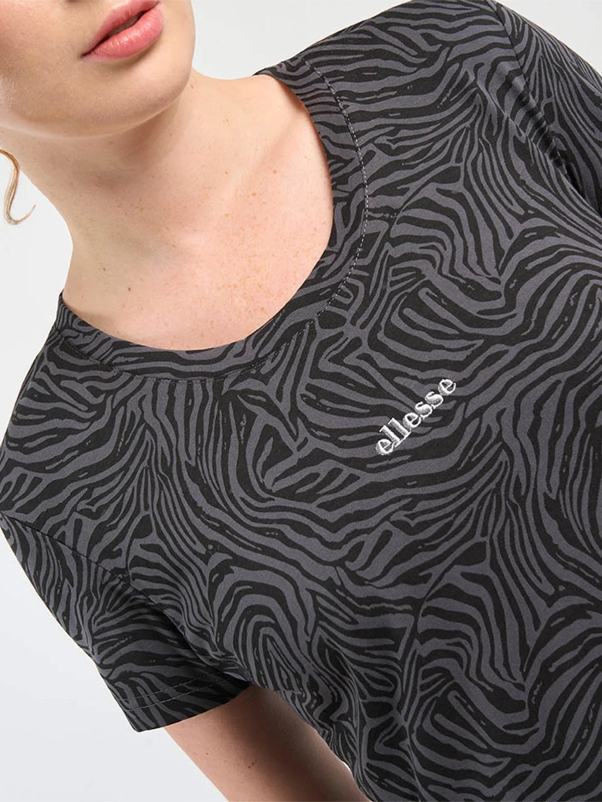 POLERA MUJER ELLESSE ADA NEGRO  - 3
