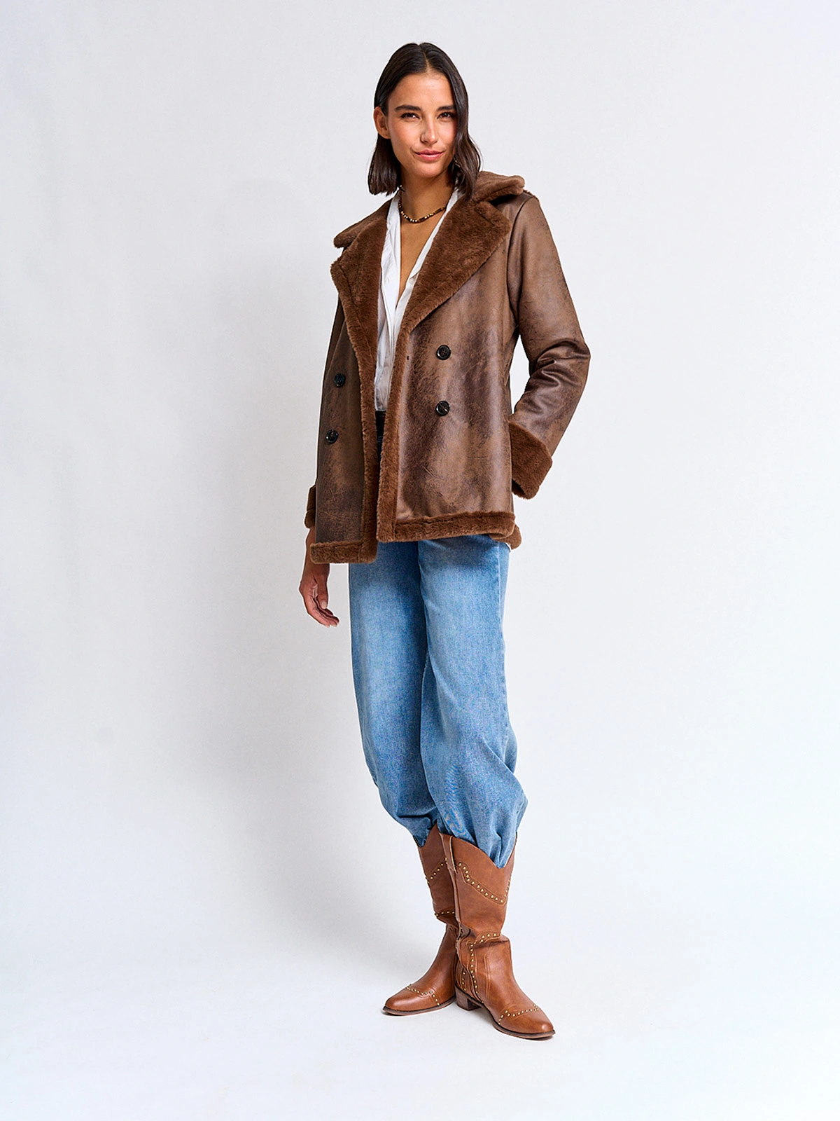 CHAQUETA MUJER TATIENNE LARGA TIPO SUEDE PELUDA - 4