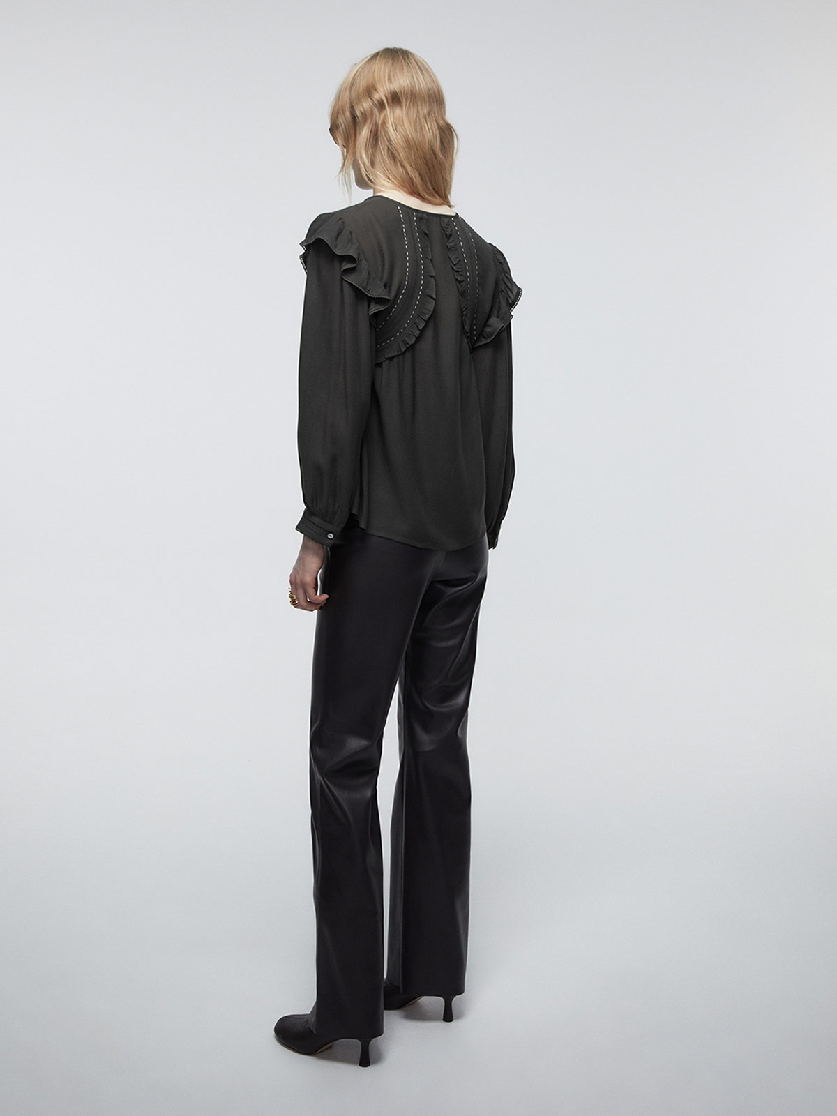 BLUSA MUJER SFERA MANGA LARGA VUELOS - 3