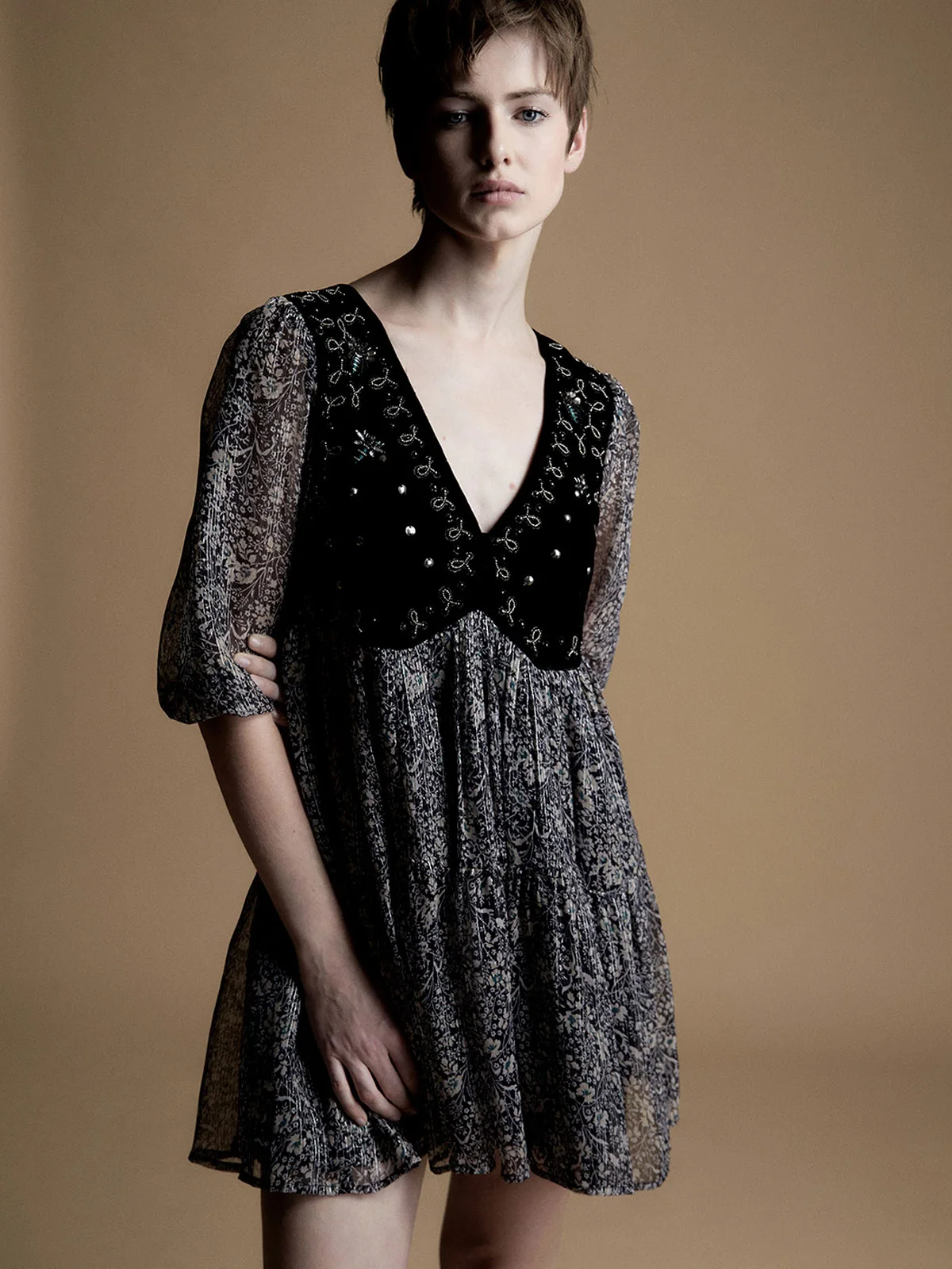 VESTIDO MUJER SFERA CORTO MANGA LARGA - 2