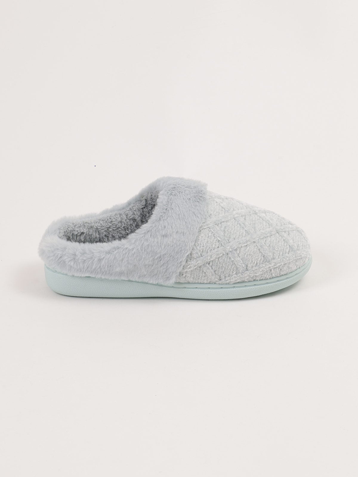PANTUFLA AZIZ - 4