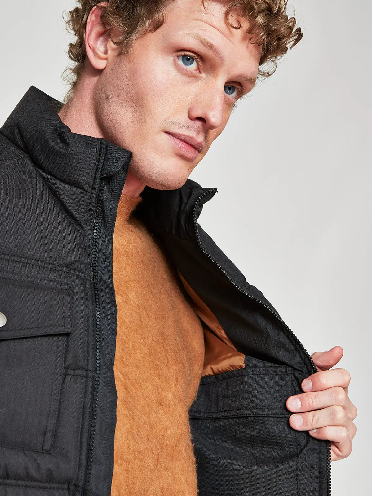PARKA HOMBRE KENNETH STEVENS SIN MANGAS - 3