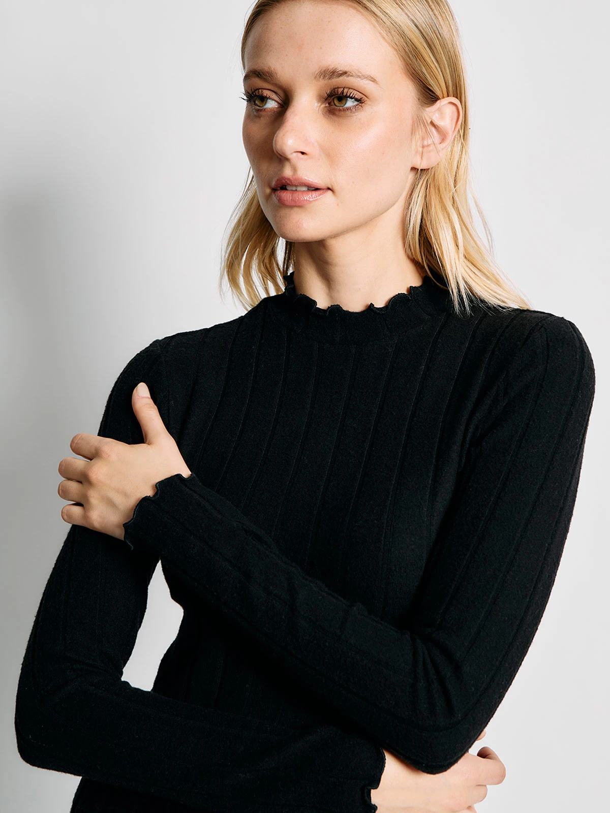 POLERA MUJER INDEX MANGA LARGA CUELLO RULE - 3