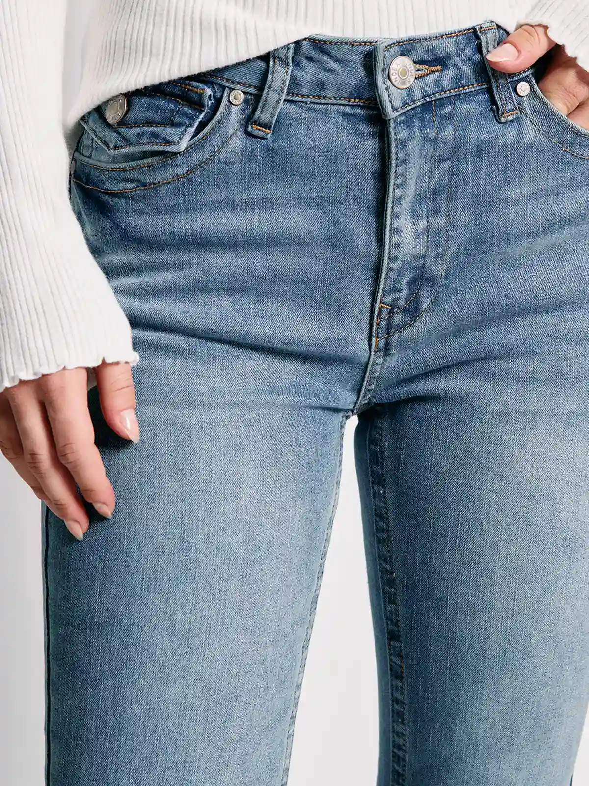 JEANS MUJER INDEX ALGODÓN FLARE BOLSILLOS TRASEROS - 4