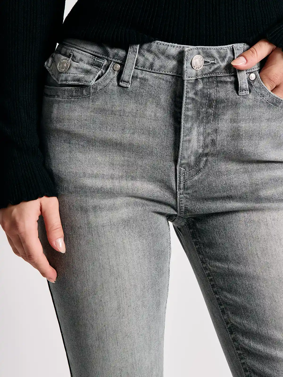 JEANS MUJER INDEX ALGODÓN FLARE BOLSILLOS TRASEROS - 4