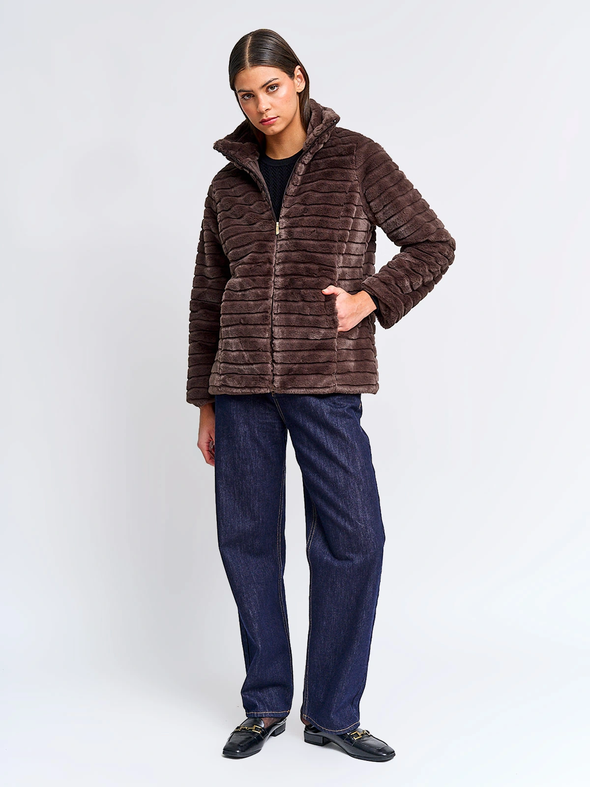 CHAQUETA MUJER CACHAREL CUELLO ALTO PELOS - 4