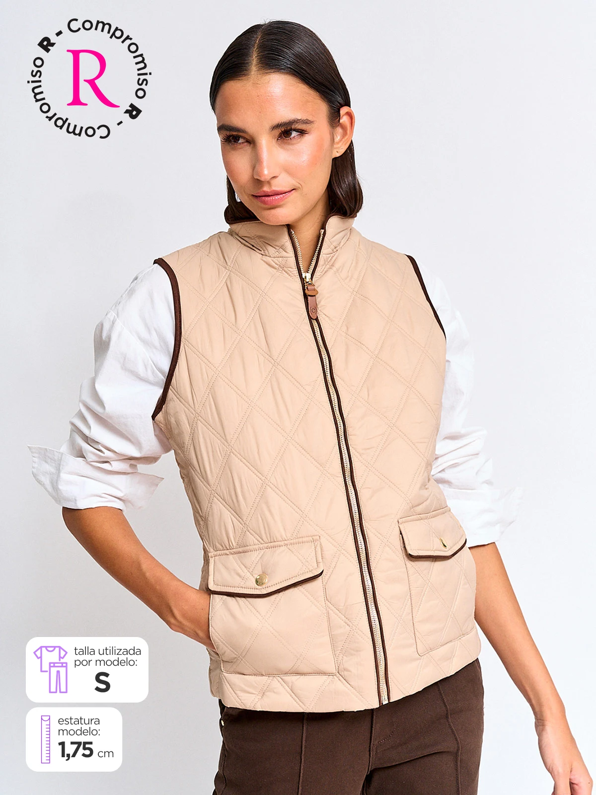 PARKA MUJER CACHAREL CUELLO MAO SIN MANGAS TIPO SUEDE - 1