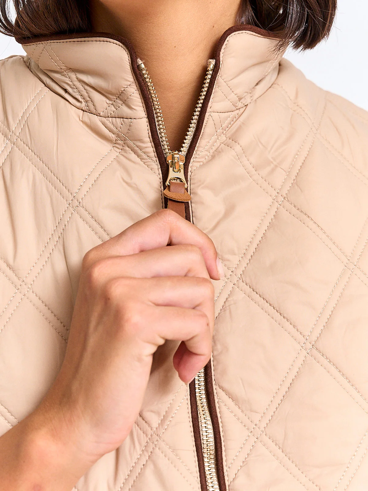 PARKA MUJER CACHAREL CUELLO MAO SIN MANGAS TIPO SUEDE - 3