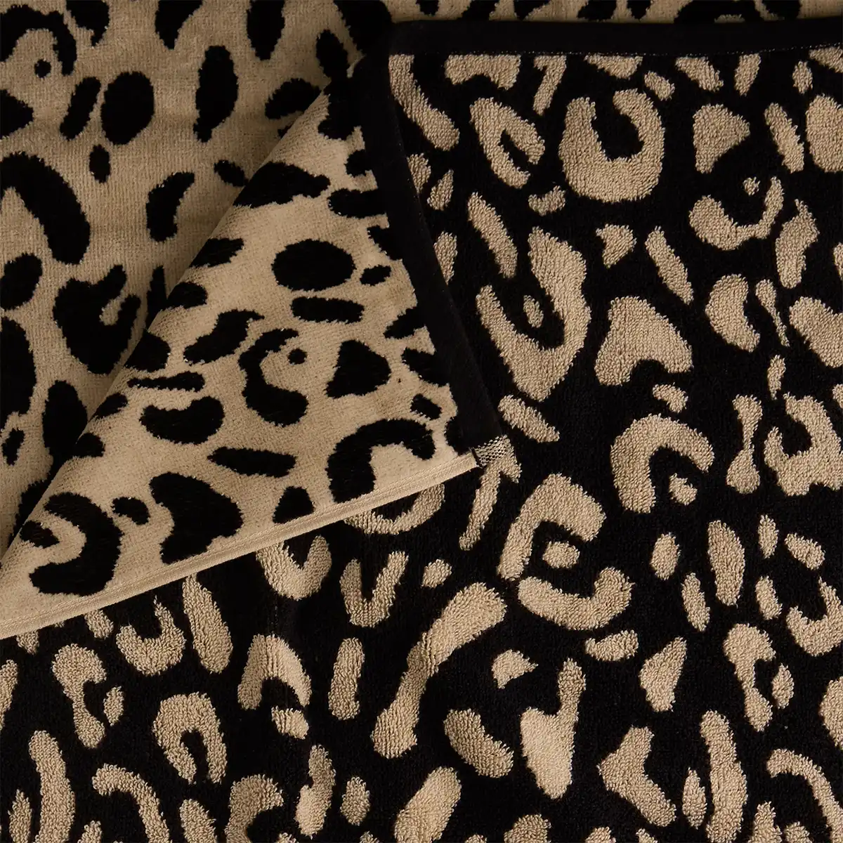 TOALLA DE BAÑO RIPLEY HOME ANIMAL PRINT BLANCO - 2