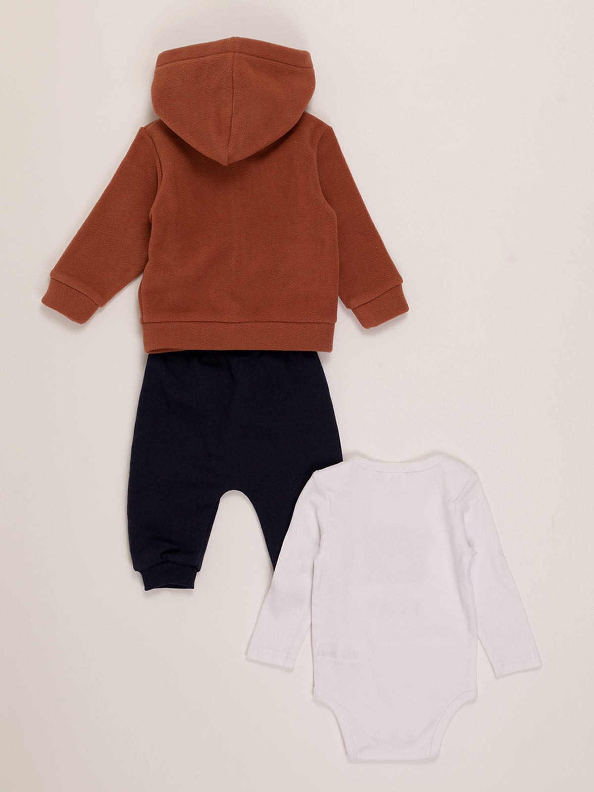 CONJUNTO NIÑO BABY HARVEST POLERÓN POLAR PANTALÓN Y BODY - 2