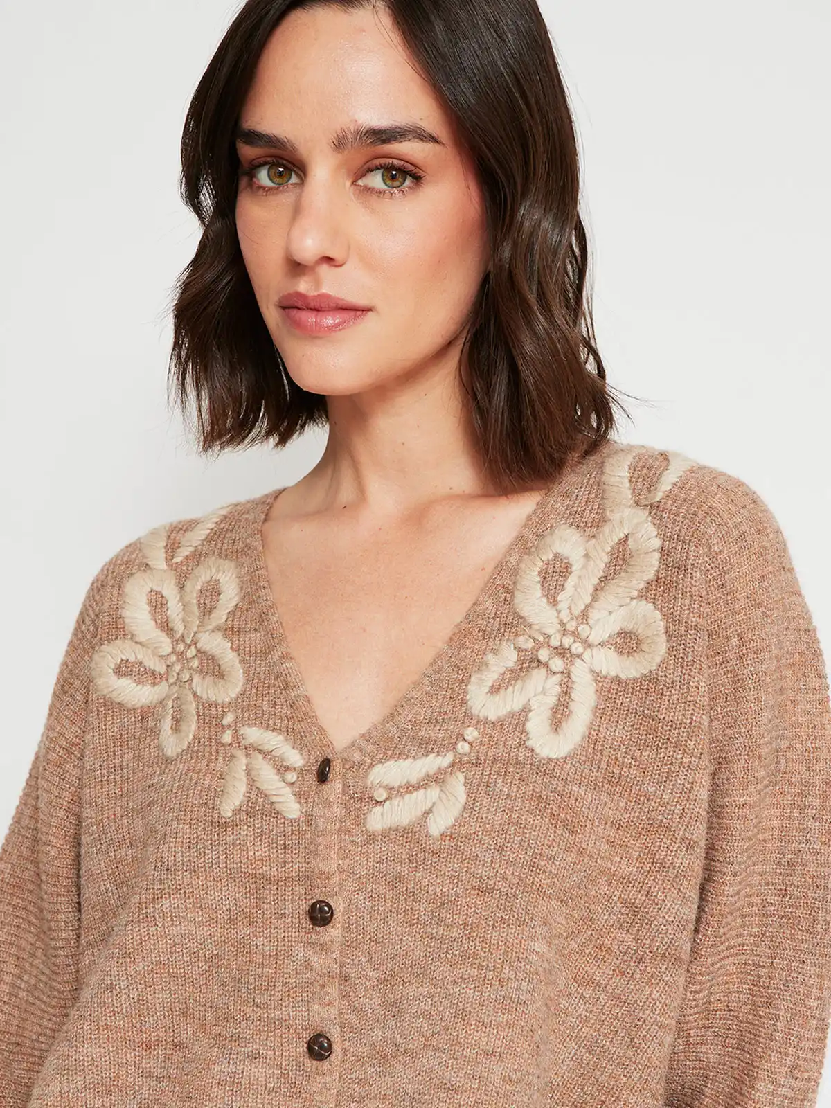 CARDIGAN MUJER TATIENNE BORDADO FLORES - 3