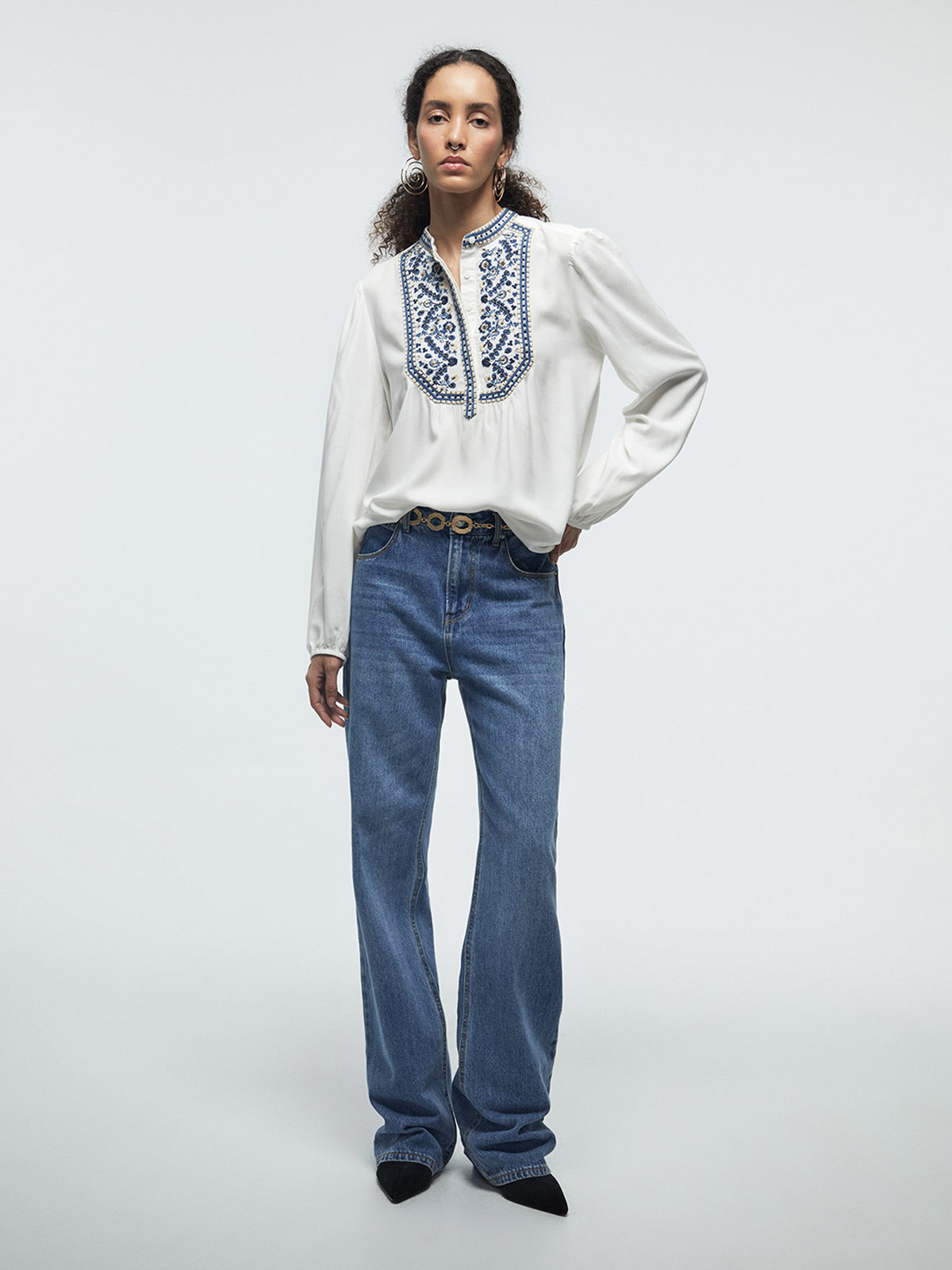 BLUSA MUJER SFERA MANGA LARGA BORDADO - 1