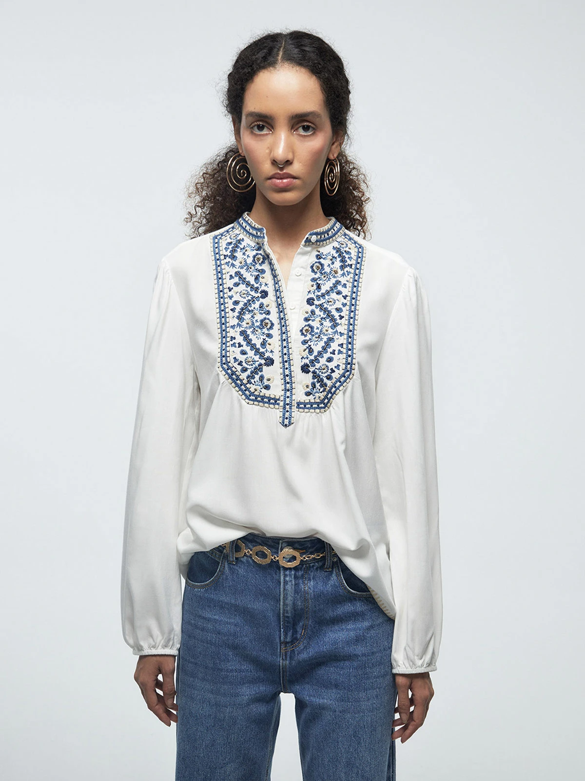 BLUSA MUJER SFERA MANGA LARGA BORDADO - 2