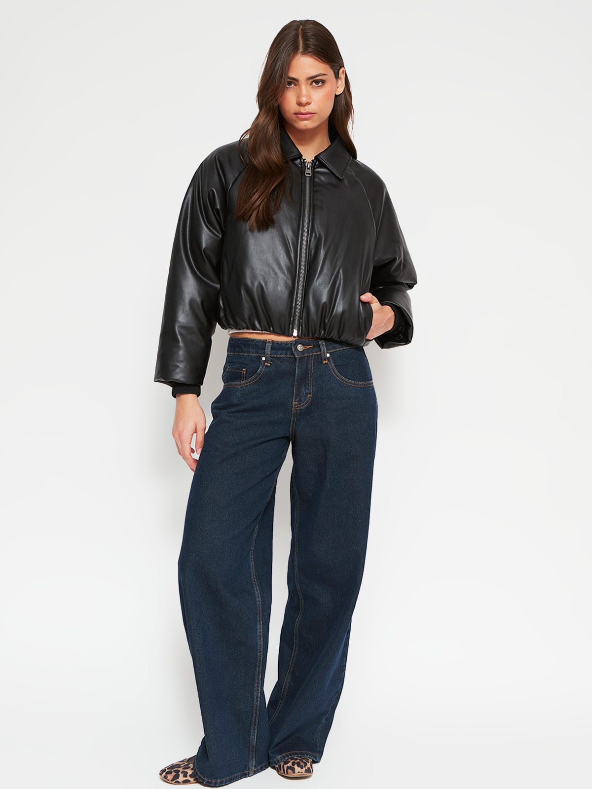PARKA MUJER INDEX CORTA EFECTO PIEL AGLOBADA - 4