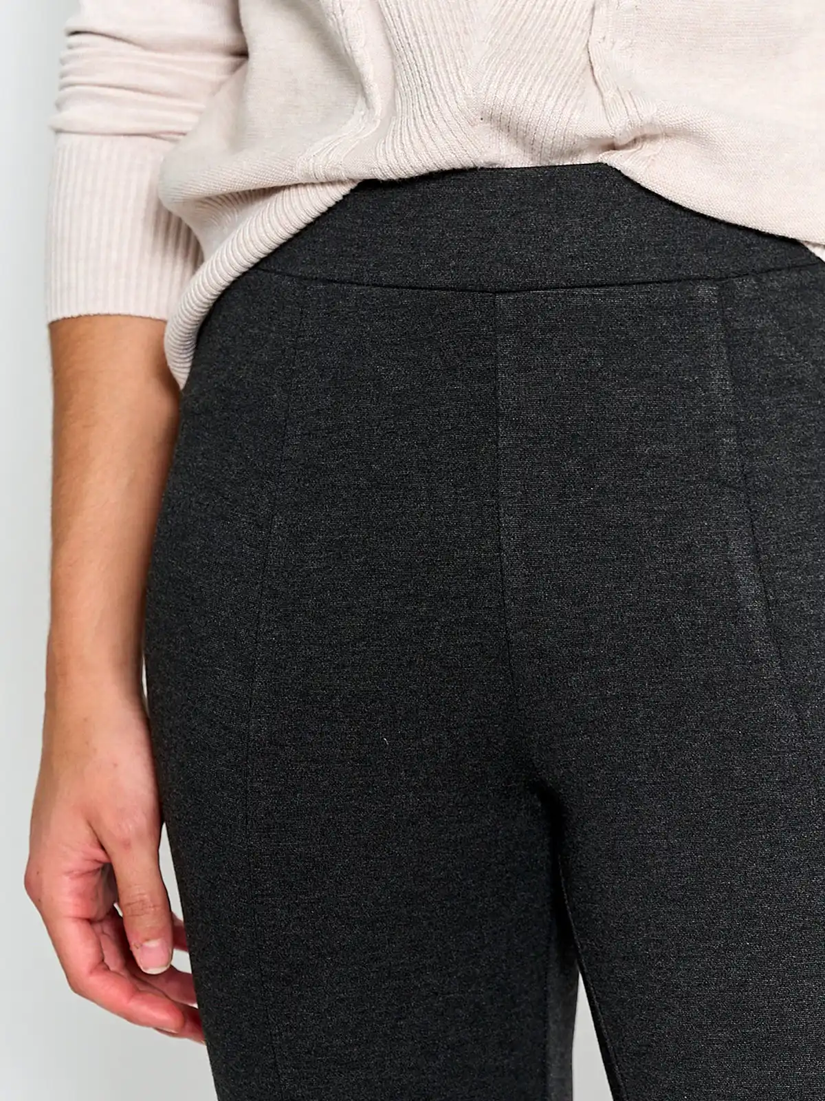 PANTALÓN MUJER AZIZ ELASTICADO - 4