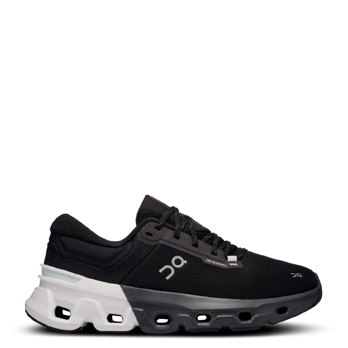 ZAPATILLAS MUJER ON RUNNING NEGRO CLOUDFLYER 5 - 1