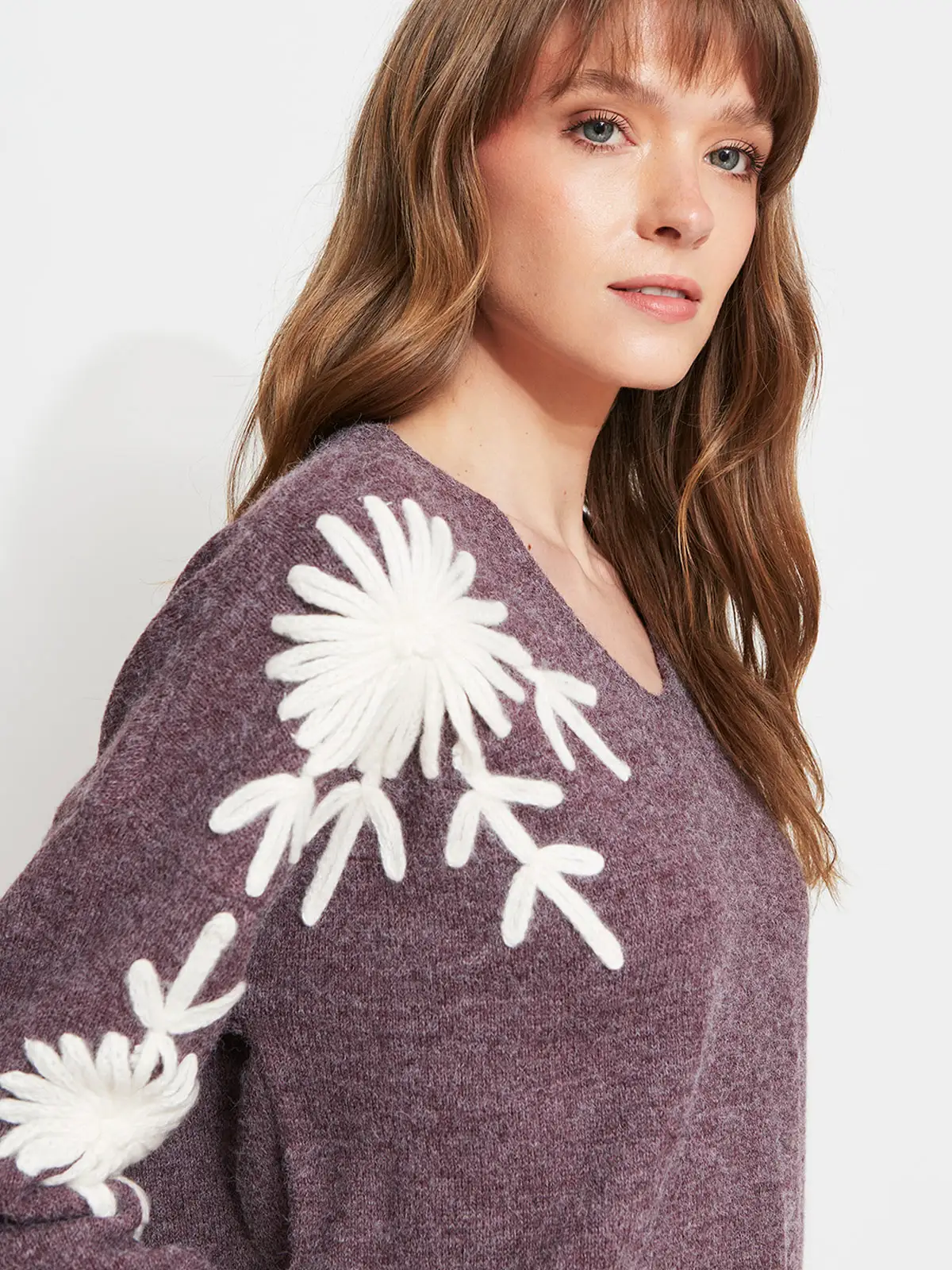 SWEATER MUJER TATIENNE BORDADO FLORES - 3