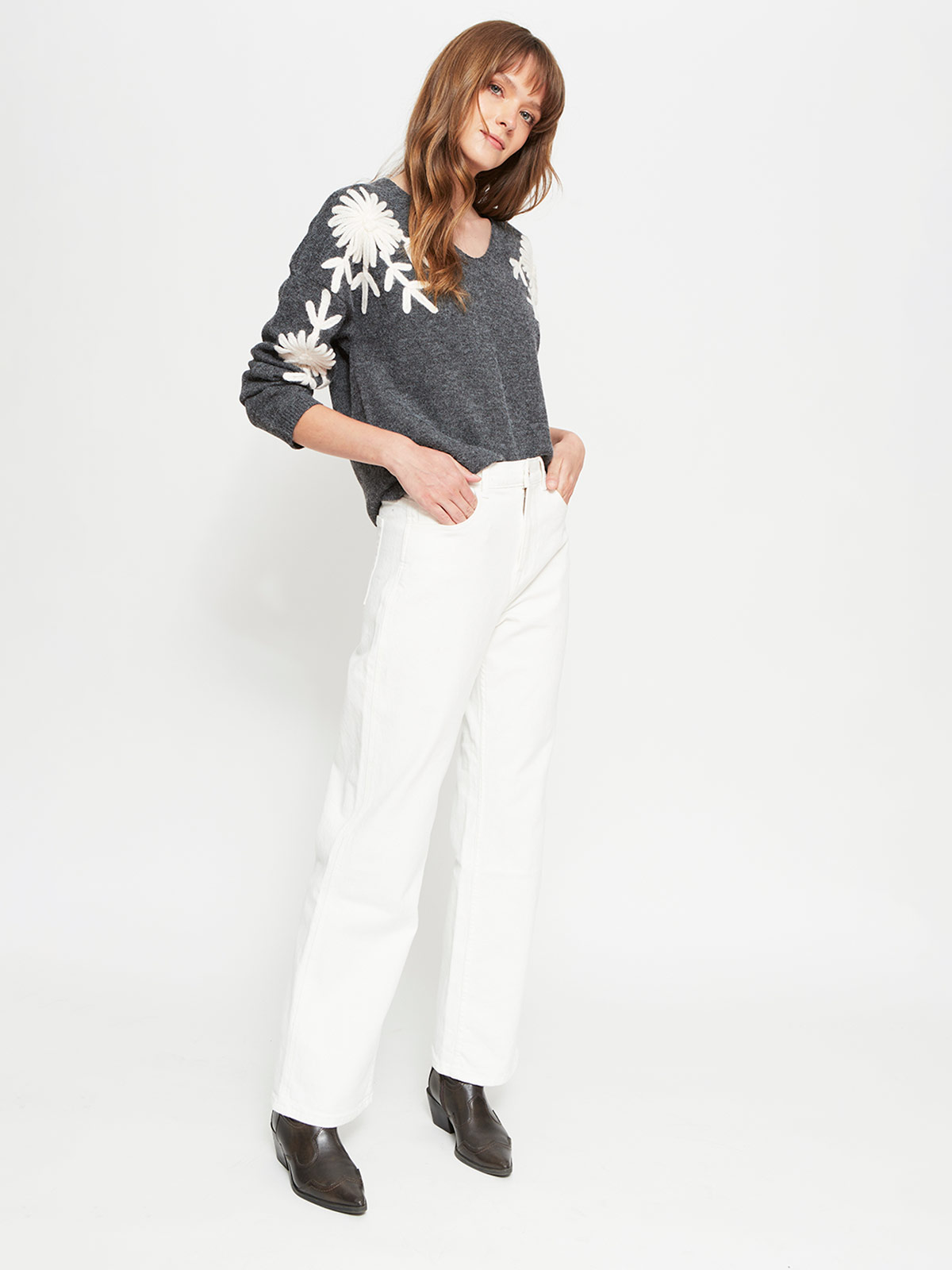 SWEATER MUJER TATIENNE BORDADO FLORES - 4