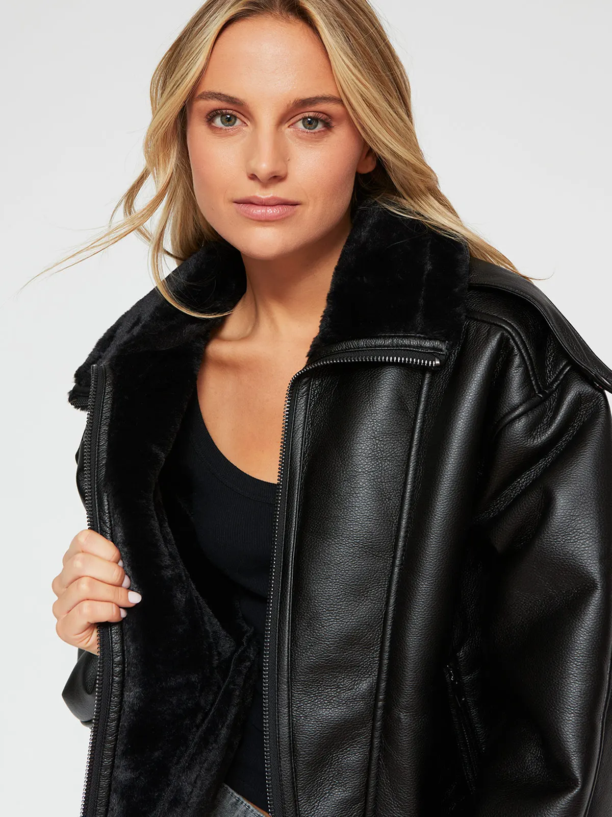 CHAQUETA MUJER INDEX CORTA OVERSIZE - 3