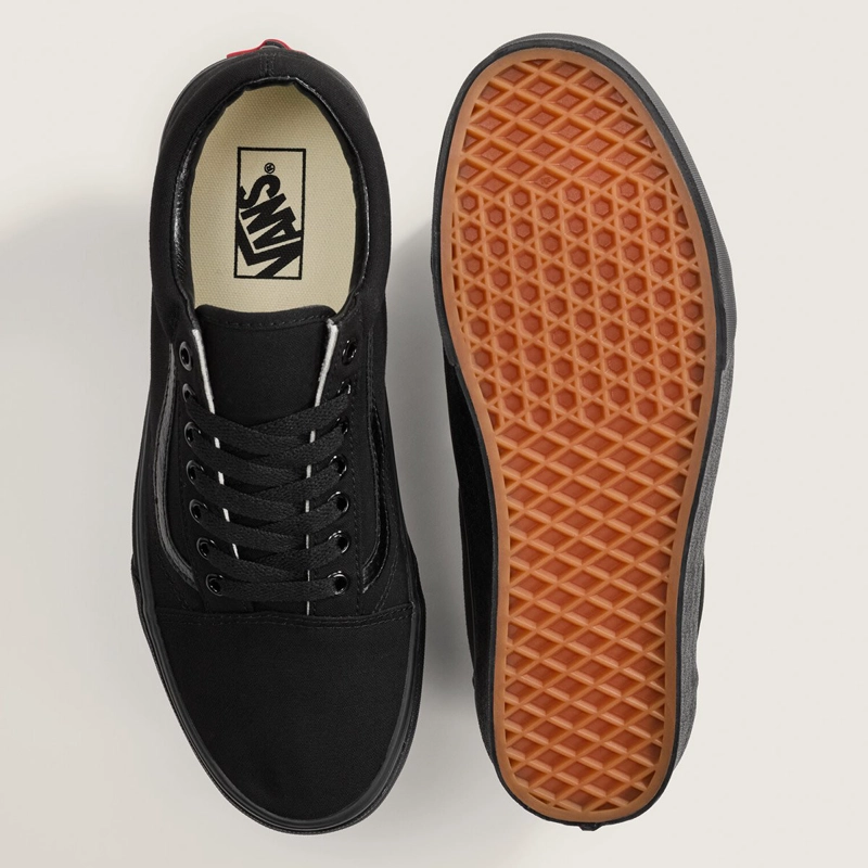 ZAPATILLAS MUJER VANS URBANAS NEGRO UA OLD SKOOL - 4