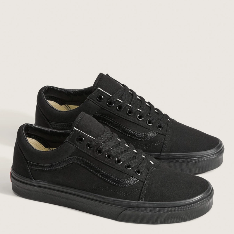 ZAPATILLAS MUJER VANS URBANAS NEGRO UA OLD SKOOL - 2