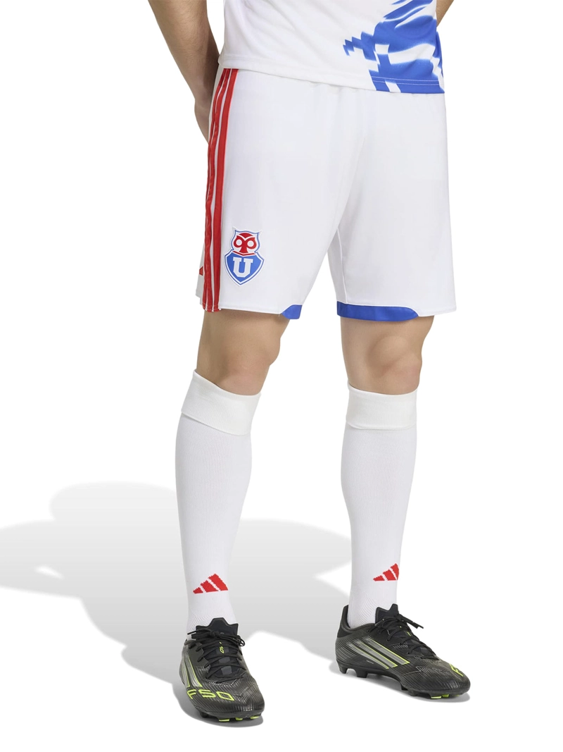 SHORT FÚTBOL HOMBRE ADIDAS UNIVERSIDAD DE CHILE 26 VISITA BLANCO - 1