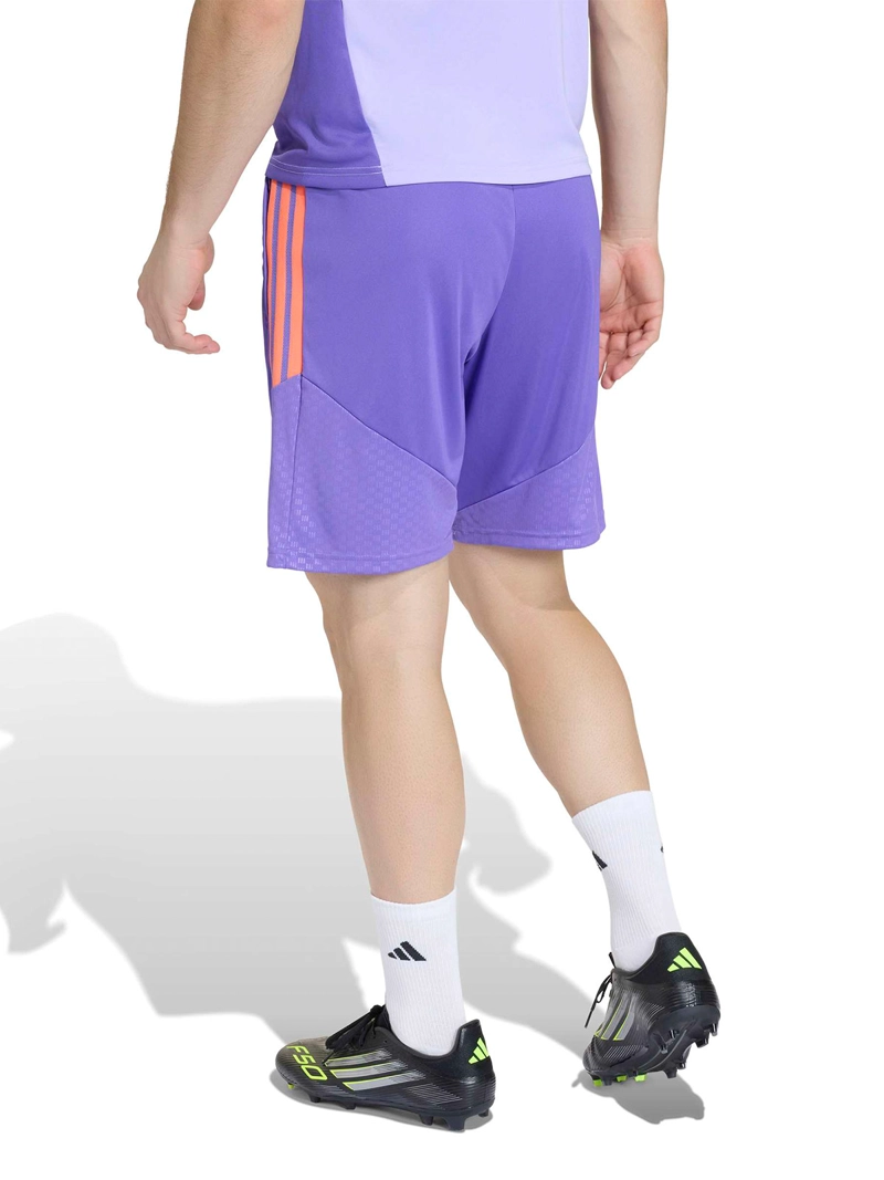 SHORT FÚTBOL HOMBRE ADIDAS UNIVERSIDAD DE CHILE ENTRENAMIENTO TIRO26 MORADO - 2