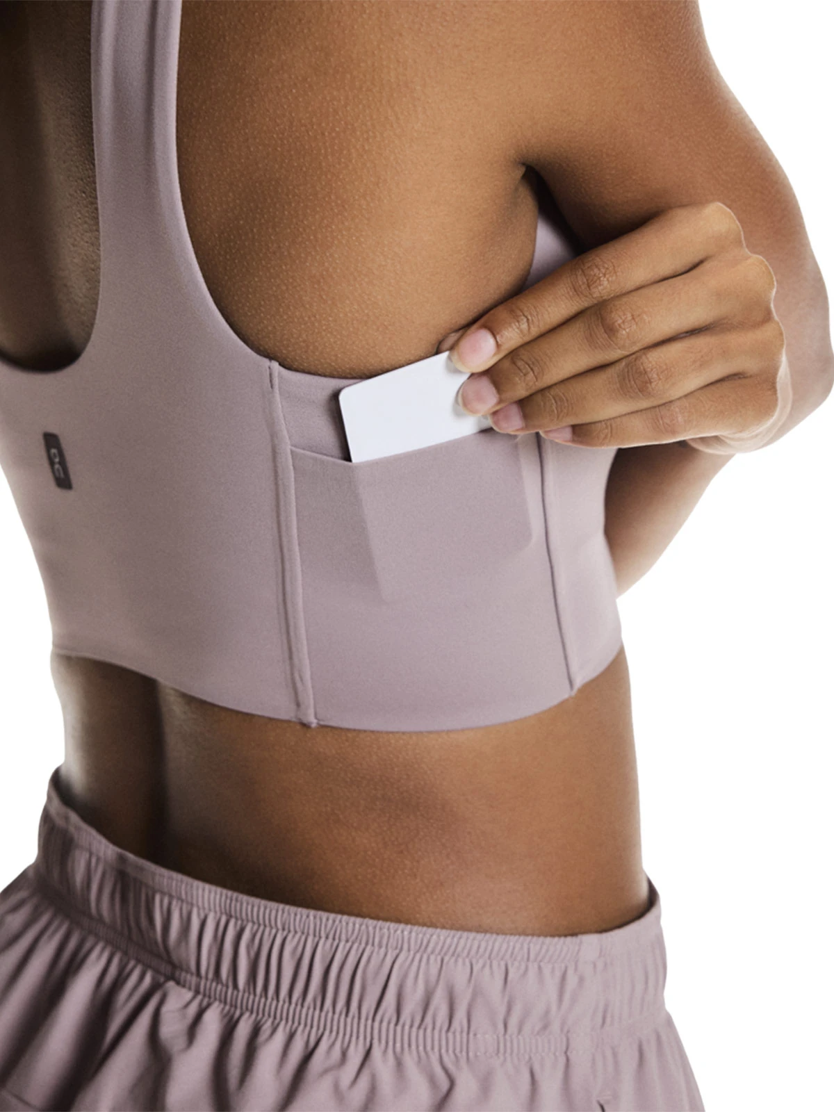 PETO DEPORTIVO MUJER ON CORE 2-IN - 4