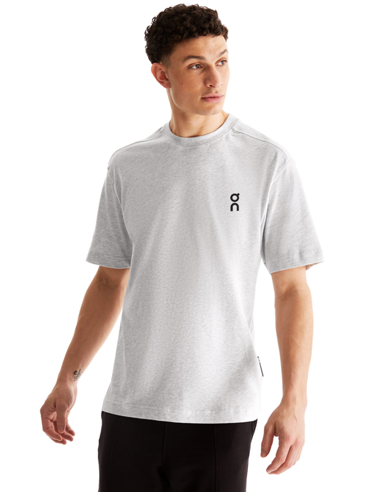 POLERA DEPORTIVA HOMBRE ON CLUB-T 1 - 1